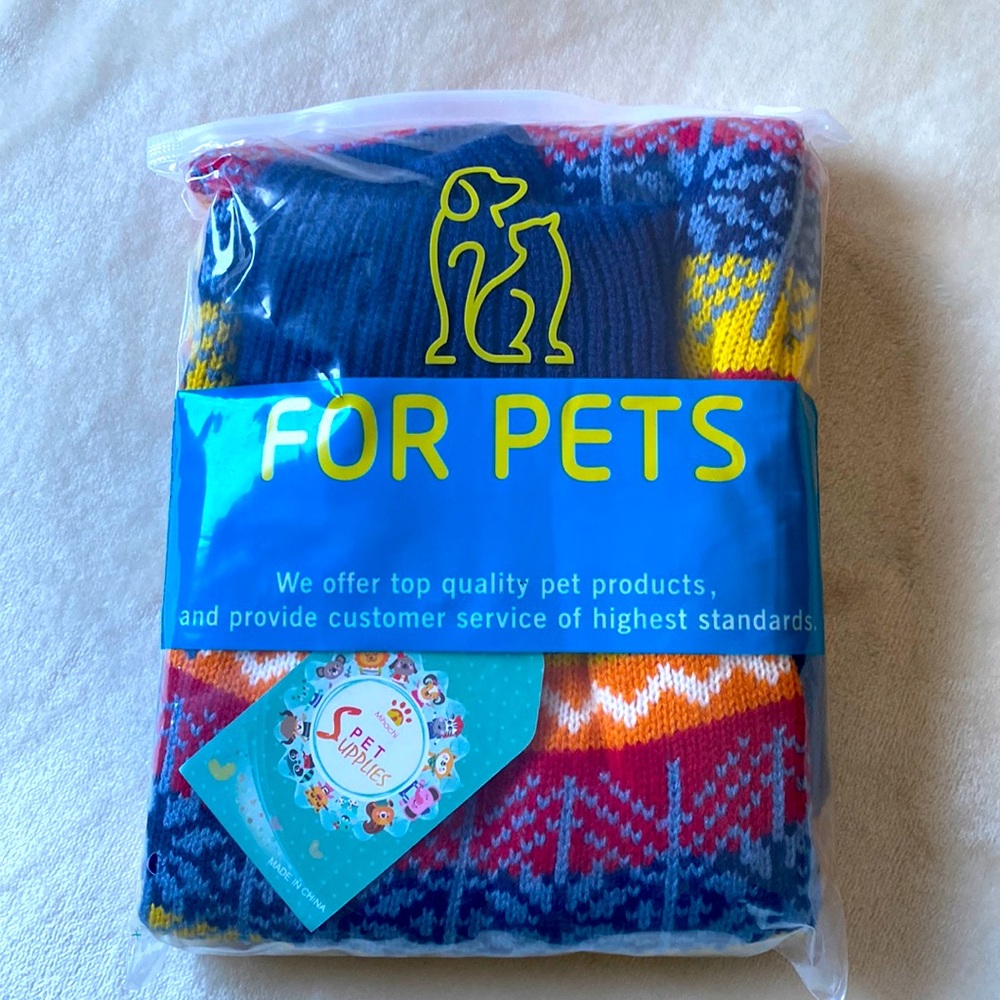 Brand new - tags on - large dog sweater